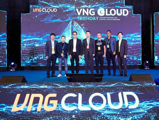 vng-cloud-history-techday-2019.jpg