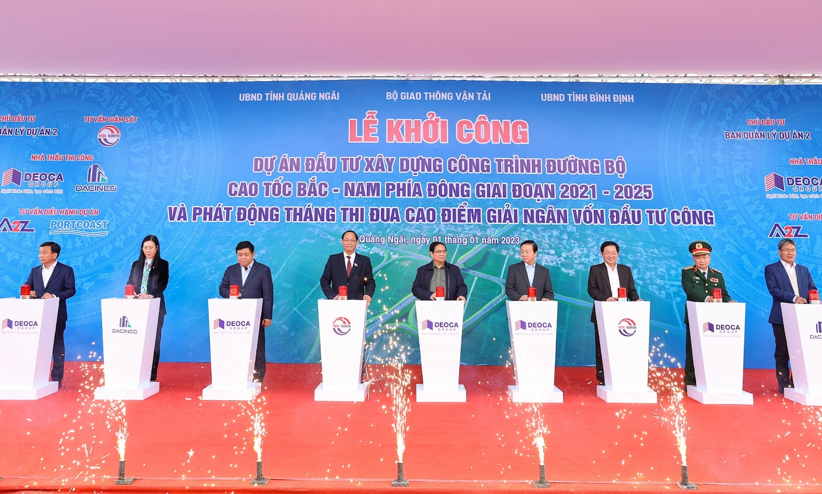 Thủ tướng phát lệnh khởi công đồng loạt 12 dự án cao tốc Bắc-Nam - Ảnh 4.