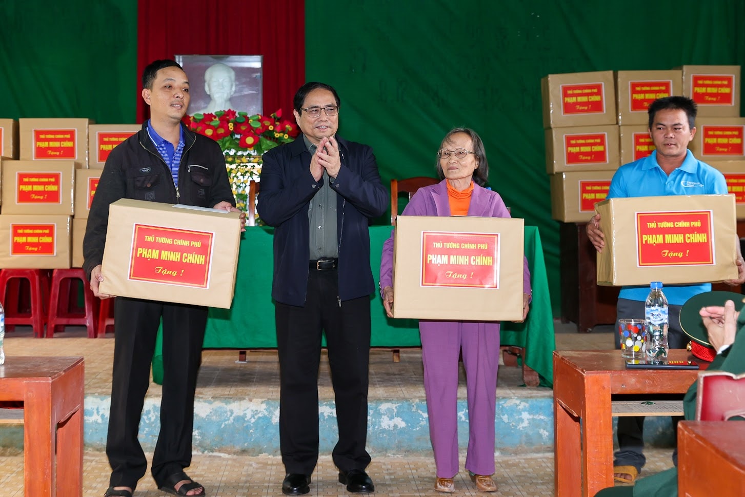 Thủ tướng phát lệnh khởi công đồng loạt 12 dự án cao tốc Bắc-Nam - Ảnh 11.