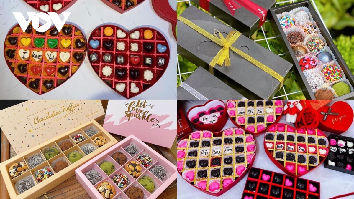 Thị trường quà tặng Valentine 2022: Đa dạng sản phẩm, mua sắm online lên  ngôi | VOV.VN