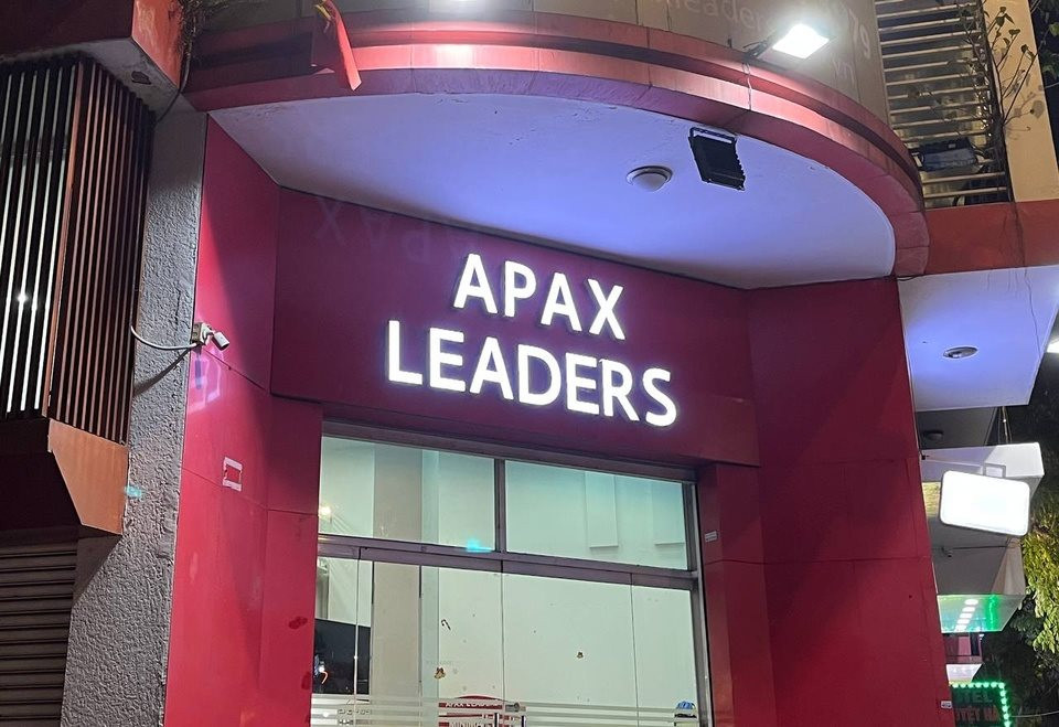 apax-leaders.jpg
