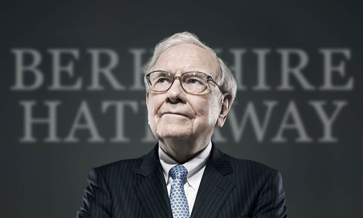 Công ty của Warren Buffett nắm 131 tỷ USD tiền mặt, lợi nhuận hoạt động quý  1 tăng 12% | Vietstock