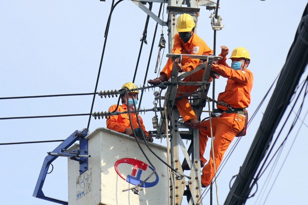 Thủ tướng kêu gọi toàn dân tăng cường tiết kiệm điện