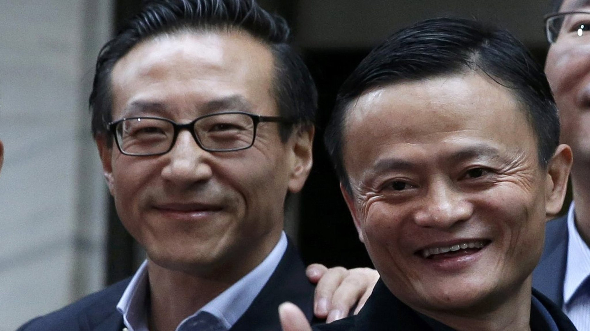 Chân dung tân Chủ tịch Alibaba: Là bạn tri kỷ của Jack Ma, từ vị trí lương 50 USD/tháng đến chiếc ghế Chủ tịch đế chế 240 tỷ USD - Ảnh 1.