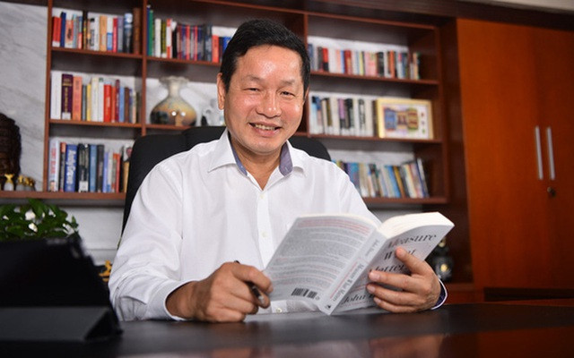 Từ tuổi thơ nghèo khó và xa cha mẹ của chính mình, chủ tịch FPT Trương