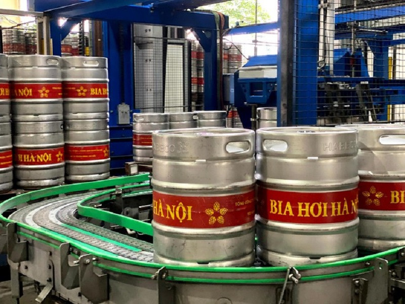 Kinh doanh của BHN nói riêng và các doanh nghiệp ngành bia nói chung, bao gồm các đại gia lớn như Sabeco đều kém đi do chi tiêu nội địa vẫn chờ đòn bẩy kích cầu