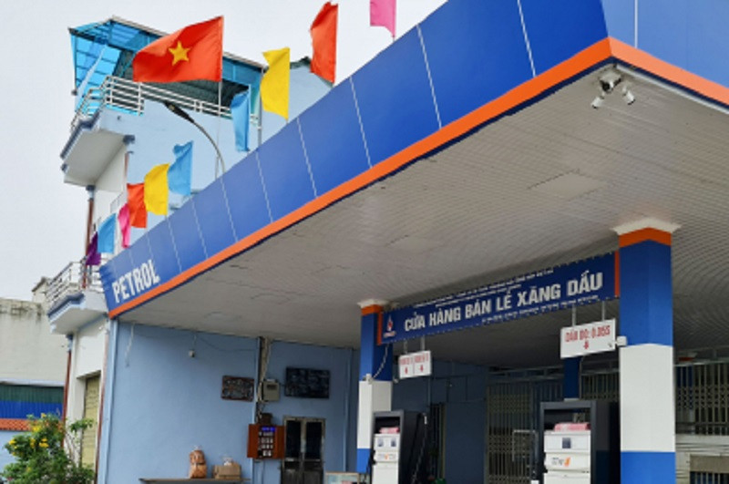 Tính đến tháng 6/2023 trên địa bàn tỉnh Thái Bình có 239 cửa hàng xăng dầu thuộc 105 doanh nghiệp đã được Sở Công Thương cấp giấy chứng nhận cửa hàng đủ điều kiện bán lẻ xăng dầu (ảnh minh họa)