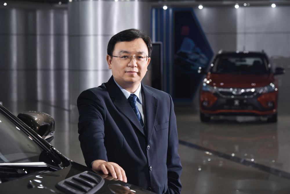 Chân dung ông chủ hãng xe điện dẫn đầu top 50 CEO hàng đầu Trung Quốc