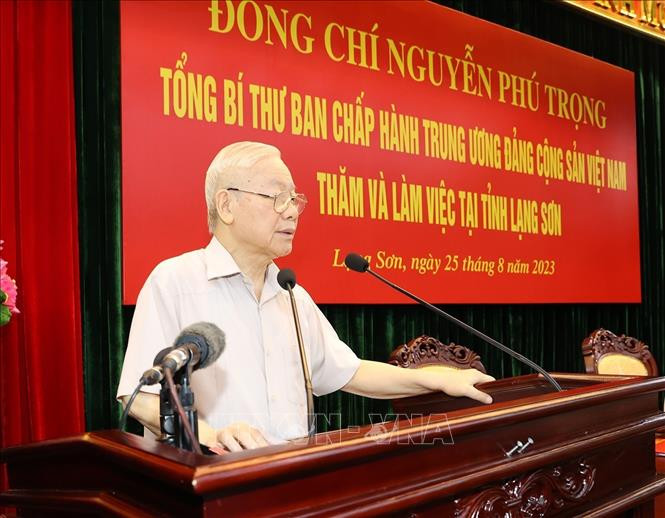 Tổng Bí thư Nguyễn Phú Trọng thăm và làm việc tại tỉnh Lạng Sơn - Ảnh 1.