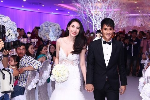 Công Vinh - Thủy Tiên tổ chức đám cưới vào cuối 2014. Ảnh: Internet.