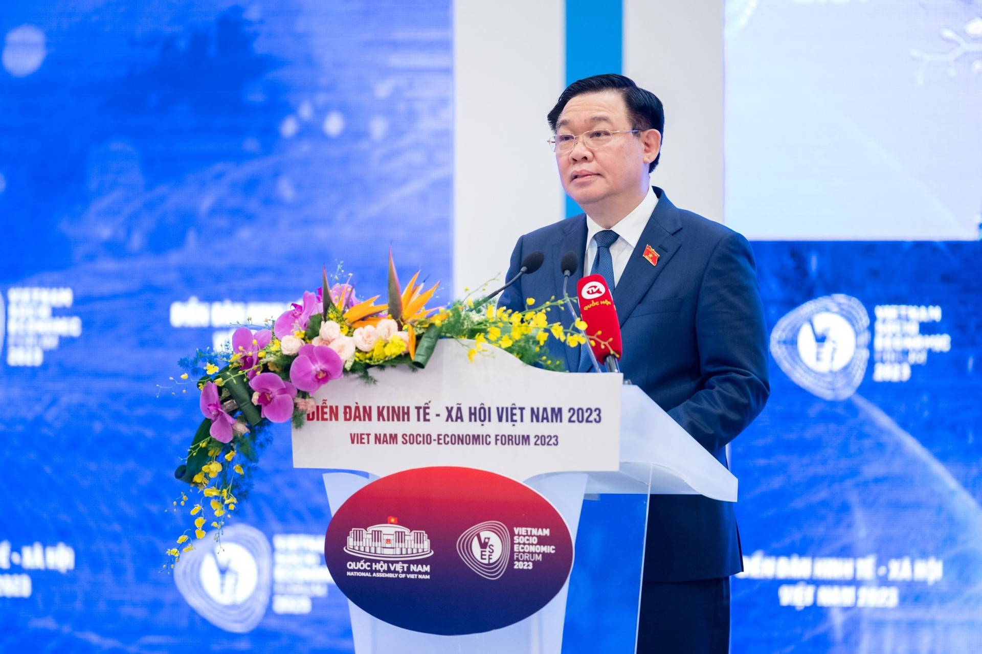 'Chìa khóa' để kinh tế Việt Nam thích ứng, chống chọi và phát triển trong bối cảnh nhiều biến động, rủi ro ngày càng gia tăng - Ảnh 1.