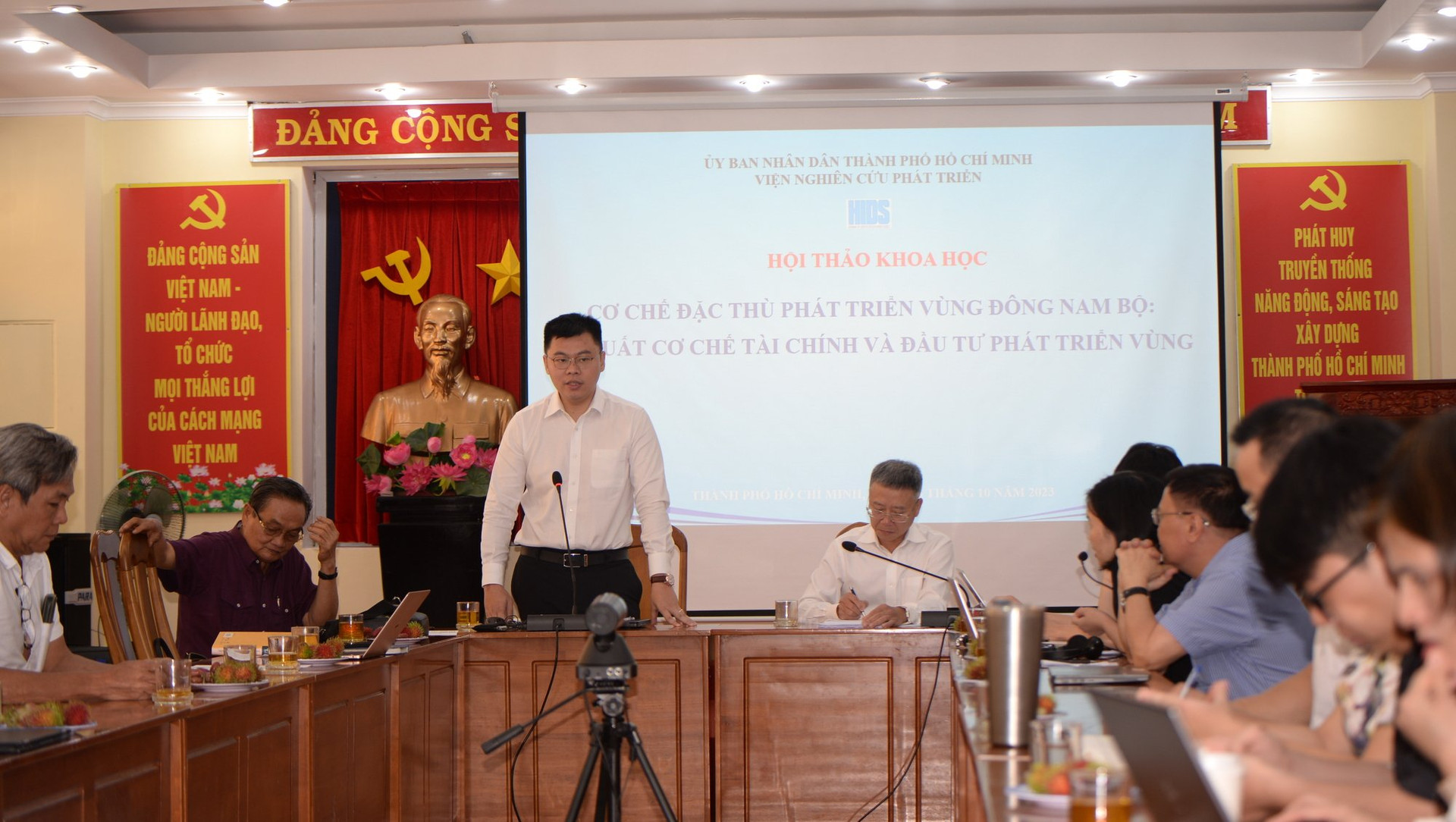 Chuyên gia đề xuất áp dụng Nghị quyết 98/2023/QH15 cho cả Vùng Đông Nam Bộ - Ảnh 1.