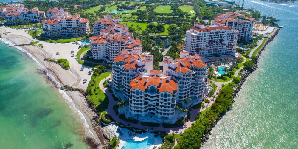 Ngỡ ngàng hòn đảo “đế vương” dành cho giới siêu giàu rộng hơn 87 ha với giá nhà trung bình lên tới 73 tỷ