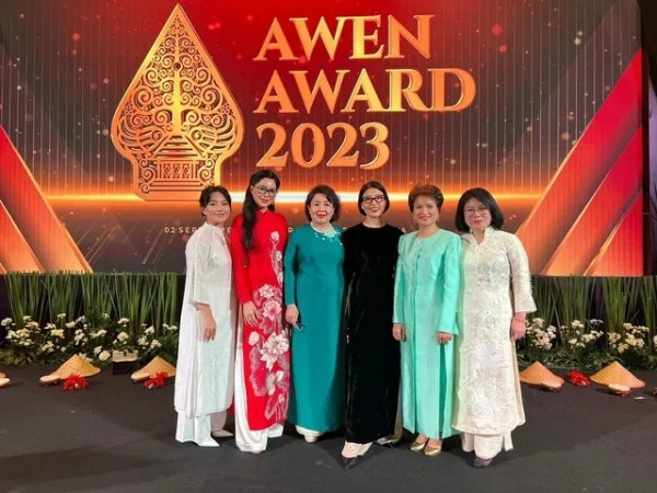 Những bóng hồng Việt góp mặt trong lễ vinh danh nữ doanh nhân ASEAN tiêu biểu 2023