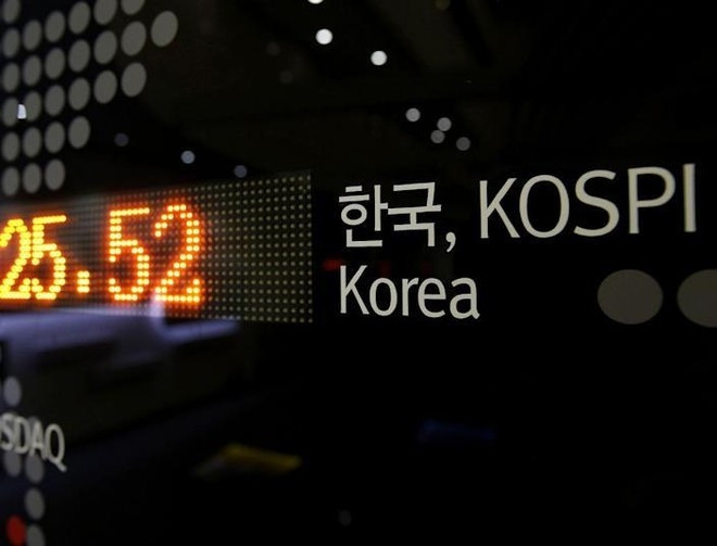 Hàn Quốc xử phạt hai ngân hàng Hồng Kông về hành vi bán khống