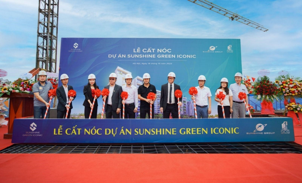 Chính thức cất nóc Tòa A dự án Sunshine Green Iconic