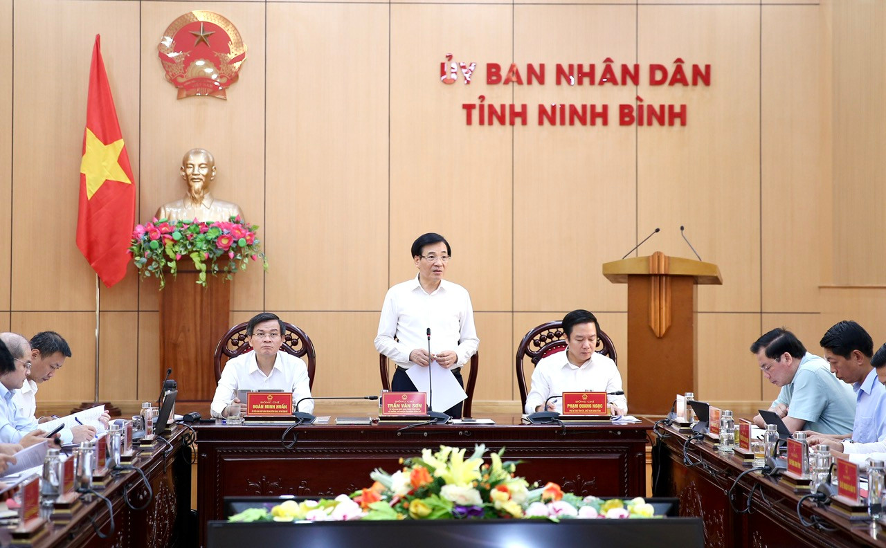 Tiếp tục ‘gỡ khó’ cho các dự án trọng điểm của tỉnh Ninh Bình - Ảnh 3.