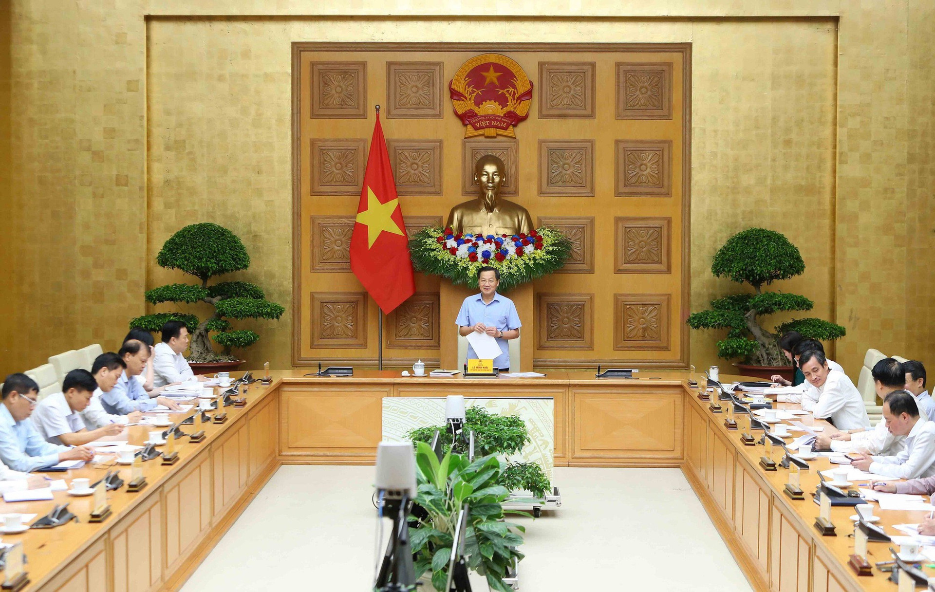 Phó Thủ tướng Lê Minh Khái: Hoàn thiện phương án xử lý dứt điểm dự án TISCO 2 và VTM - Ảnh 2.