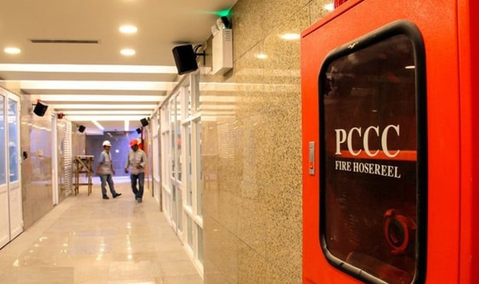 Lắp đặt PCCC tại từng tầng lầu để đảm bảo chữa cháy kịp thời