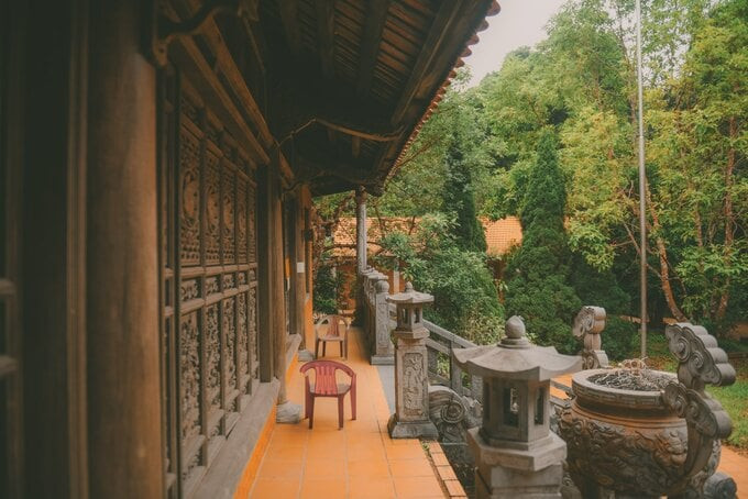 Ngôi chùa cũng có kiến trúc độc đáo.