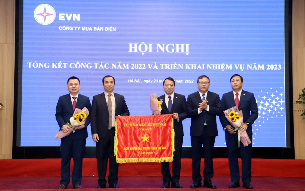 Profile Giám đốc công ty Mua bán điện (thuộc EVN) Nguyễn Danh Sơn vừa bị khởi tố, bắt tạm giam
