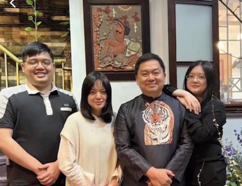 Tuổi thơ dữ dội trước hành trình trở thành triệu phú đô la khi mới 37 tuổi của sếp Hoàng Nam Tiến