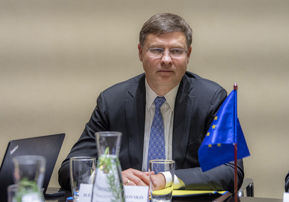 eu evp dombrovskis press conference 20231102 02.jpg