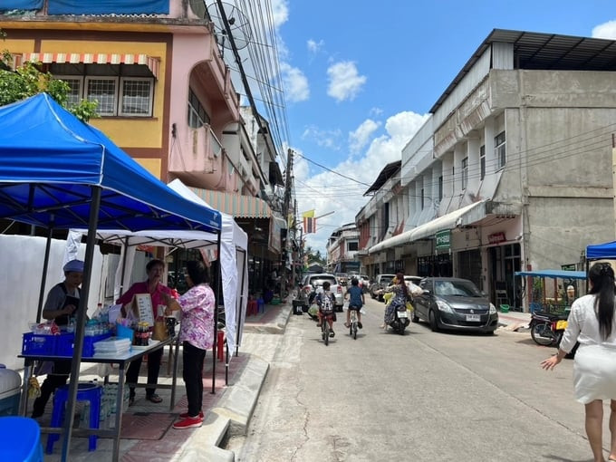 Khu phố Việt đầu tiên ở Thái Lan.
