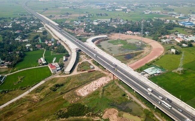 Cao tốc đắt nhất Việt Nam dài gần 60km, chi phí trung bình hơn 500 tỷ cho mỗi cây số, kết nối với nơi giáp biển duy nhất TP. HCM