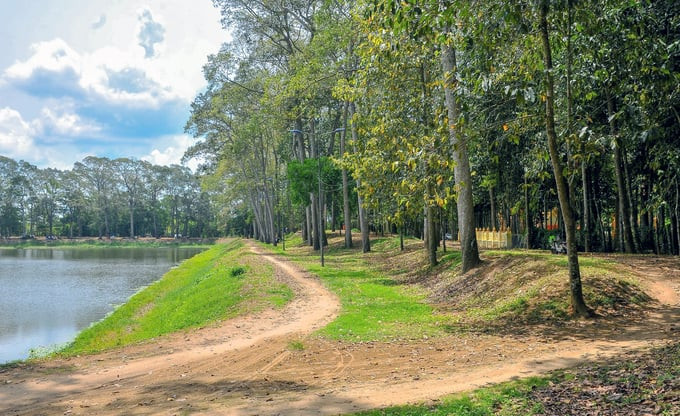 Danh thắng rộng 300 ha sở hữu khu rừng nguyên sinh ngay giữa lòng thành phố,  được xếp hạng di tích lịch sử văn hóa cấp quốc gia