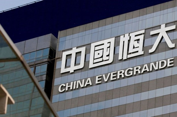 Evergrande rơi vào tình thế 