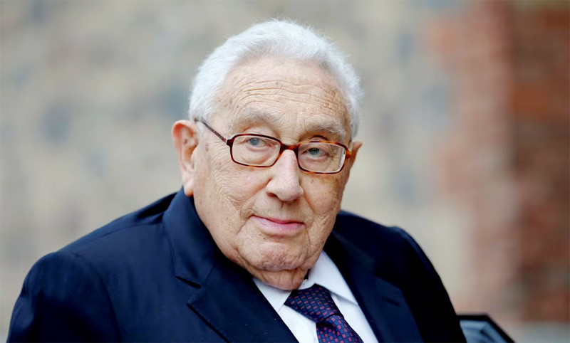 henry kissinger 1.jpg