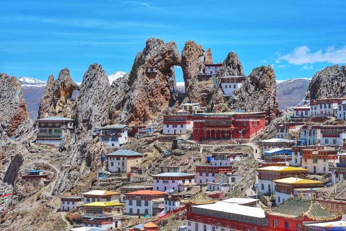 Chùa Tư Châu, Tây Tạng