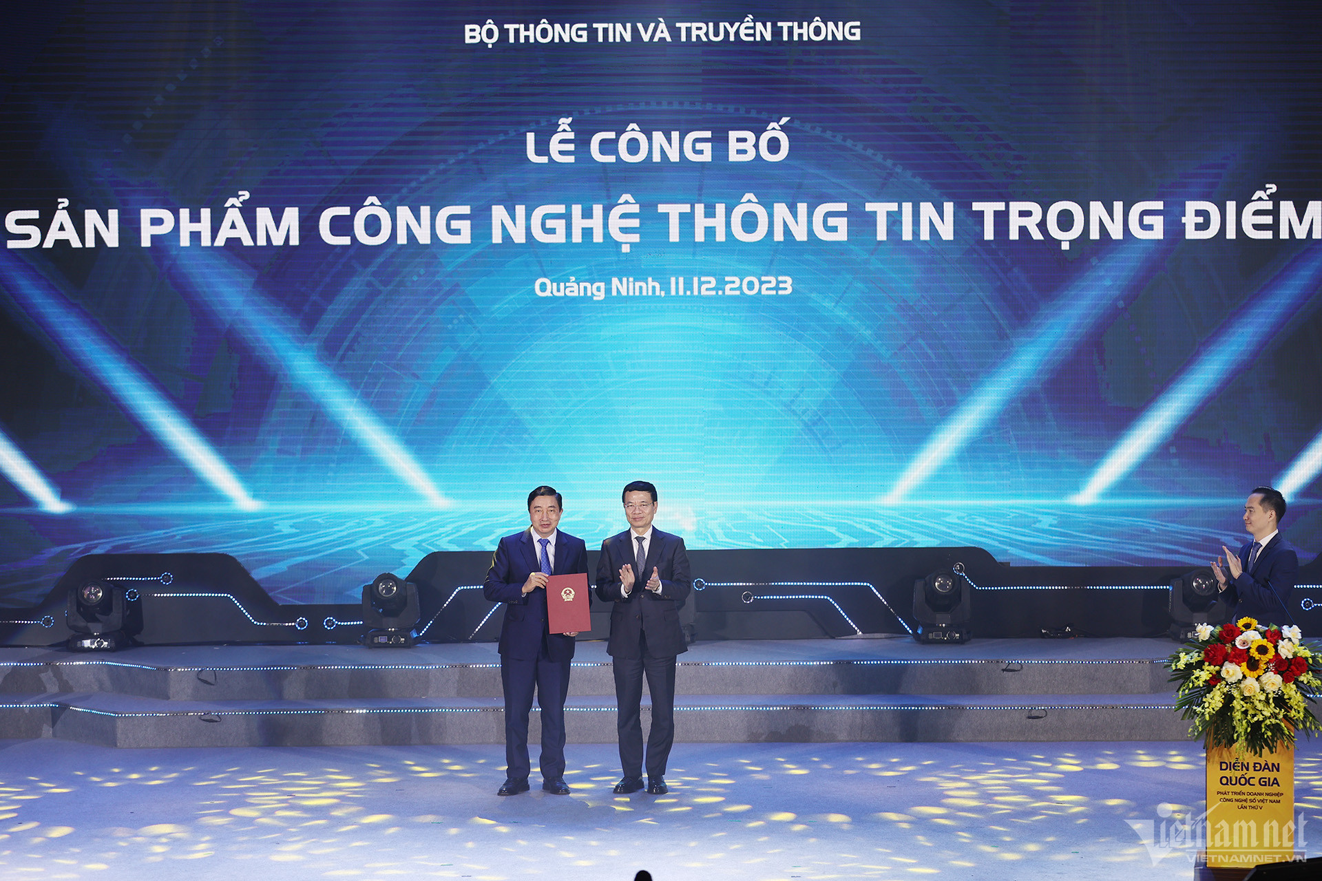 W-cong-bo-thiet-bi-cntt-trong-diem-3.jpg