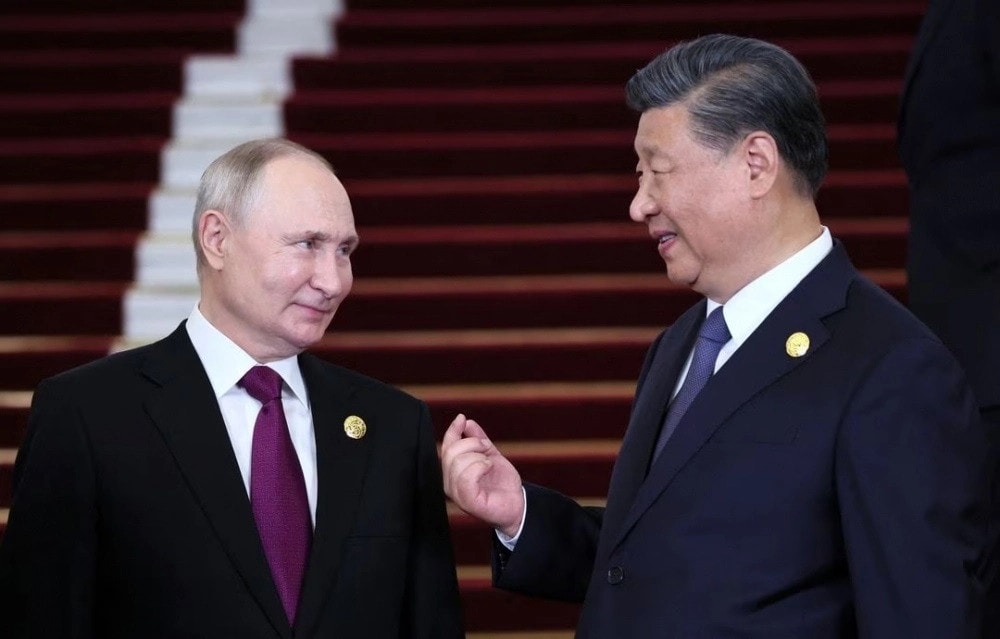 putin tap can binh 2.jpg