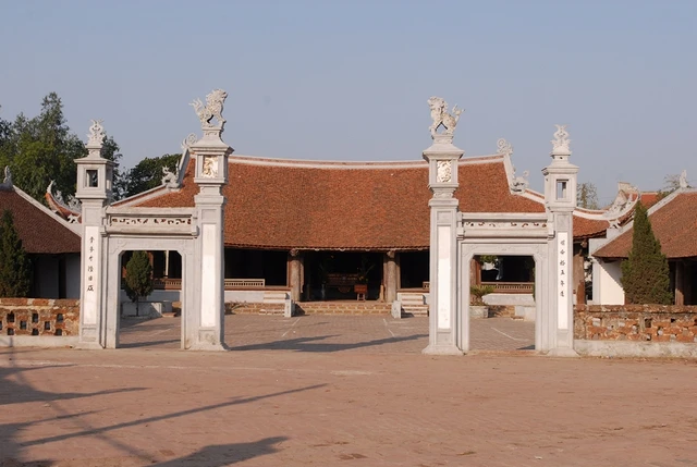 Bên trong làng cổ đầu tiên ở Việt Nam được trao bằng Di tích lịch sử văn hóa quốc gia: Lưu giữ gần nghìn nhà cổ, trả tiền tỷ cũng không mua được