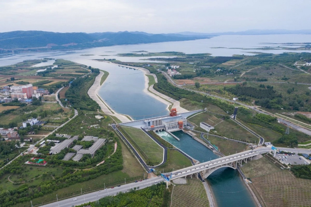 Siêu dự án tuyến đường thủy nhân tạo dài nhất thế giới tại Trung Quốc: Dài hơn 1.700 km, vận chuyển hơn 67 tỷ m3 nước từ phía Nam về miền Bắc