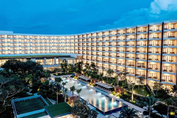 Crowne-Plaza-Phú-Quốc-Starbay-ivivu10