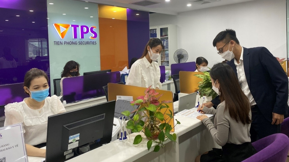 Chứng khoán Tiên Phong (TPS) muốn vay 1.000 tỷ đồng từ VPBank