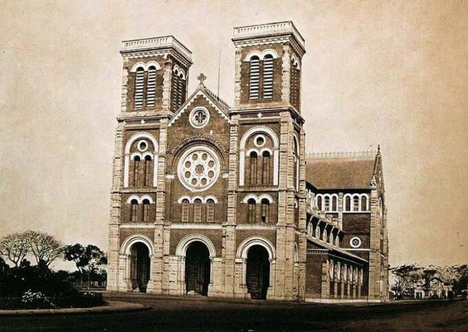 Hình ảnh xưa cũ về nhà thờ Đức Bà Sài Gòn