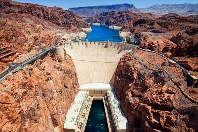 CNDL_My_Tour tu lai_Hoover Dam_transviet_3