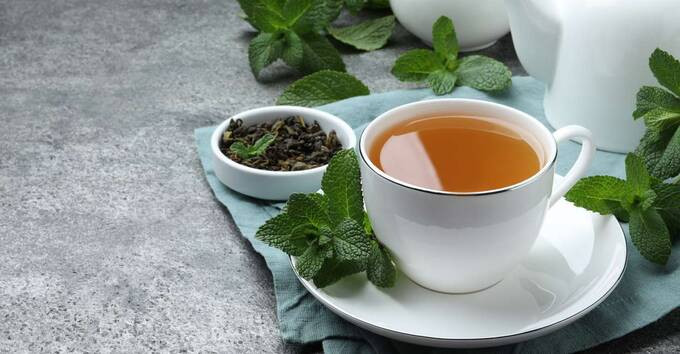 Hơi nước từ trà bạc hà có thể giúp giảm nghẹt mũi