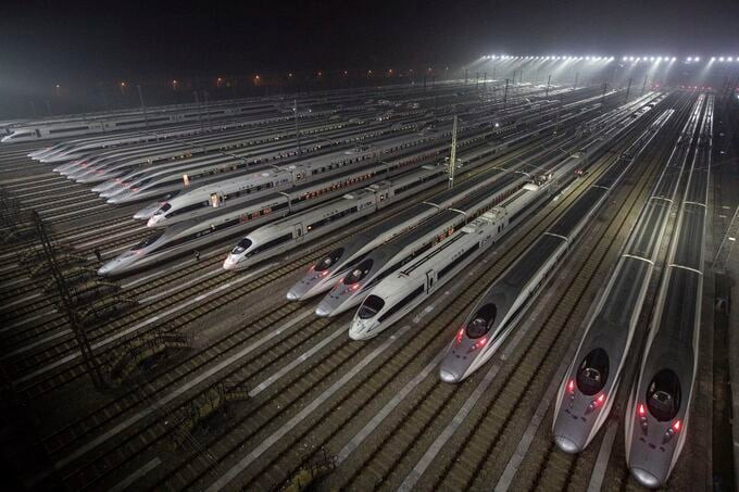 Trung Quốc sở hữu mạng lưới đường sắt cao tốc lớn nhất thế giới