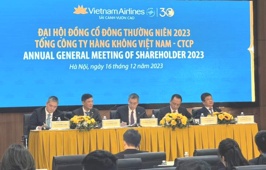 Vietnam Airlines (HVN) sẽ có 'đặc ân' thứ hai để cổ phiếu ở lại sàn HoSE?