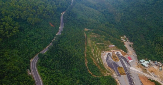 Dự án đường bộ xuyên đèo Cù Mông có chiều dài lớn hơn 6,6km, trong đó phần hầm có chiều dài gần 3km