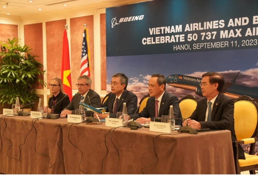 Âm vốn chủ, Vietnam Airlines (HVN) vẫn bạo chi 10 tỷ USD để 'shopping'