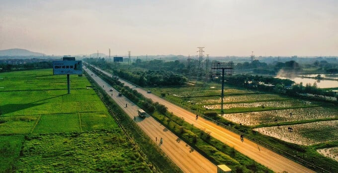 Là một trong 7 tuyến cao tốc xuyên tâm liên kết với Thủ đô Hà Nội