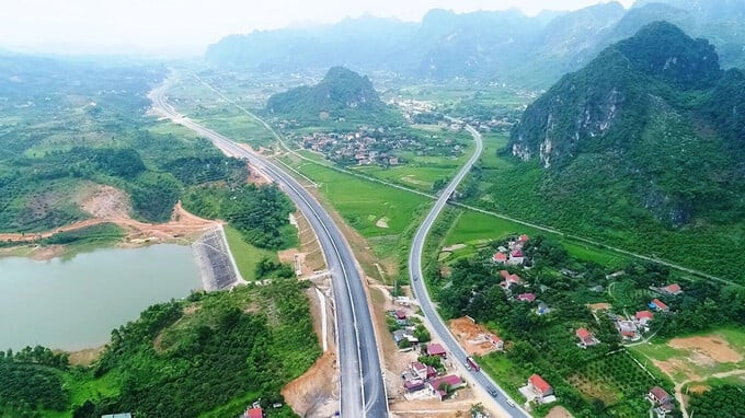 Tuyến cao tốc Bắc Giang - Lạng Sơn chạy song song với tuyến quốc lộ 1
