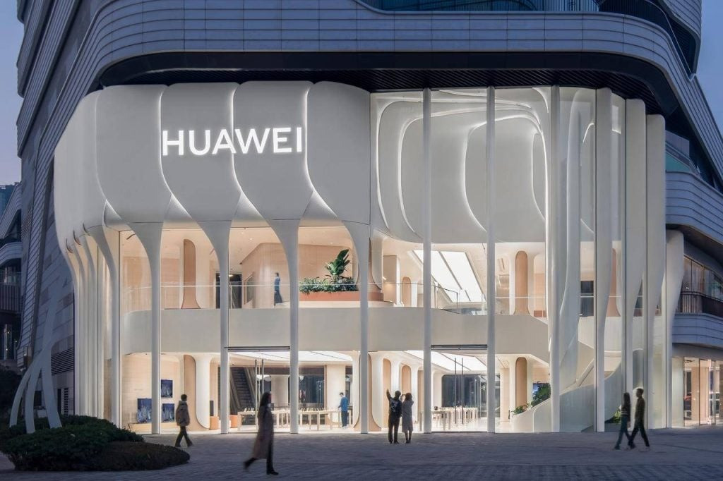 huawei flagship store 1024x682.jpg