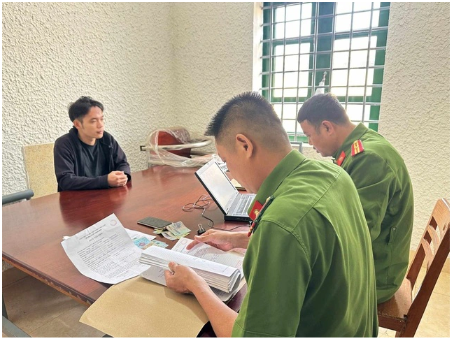 Trần Huy Quốc bị bắt giữ về hành vi cho vay lãi nặng